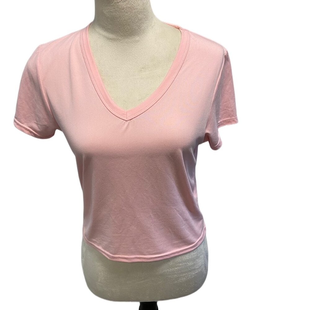 Olivia Rae New York Blush Pink Crop Tshirt, size M